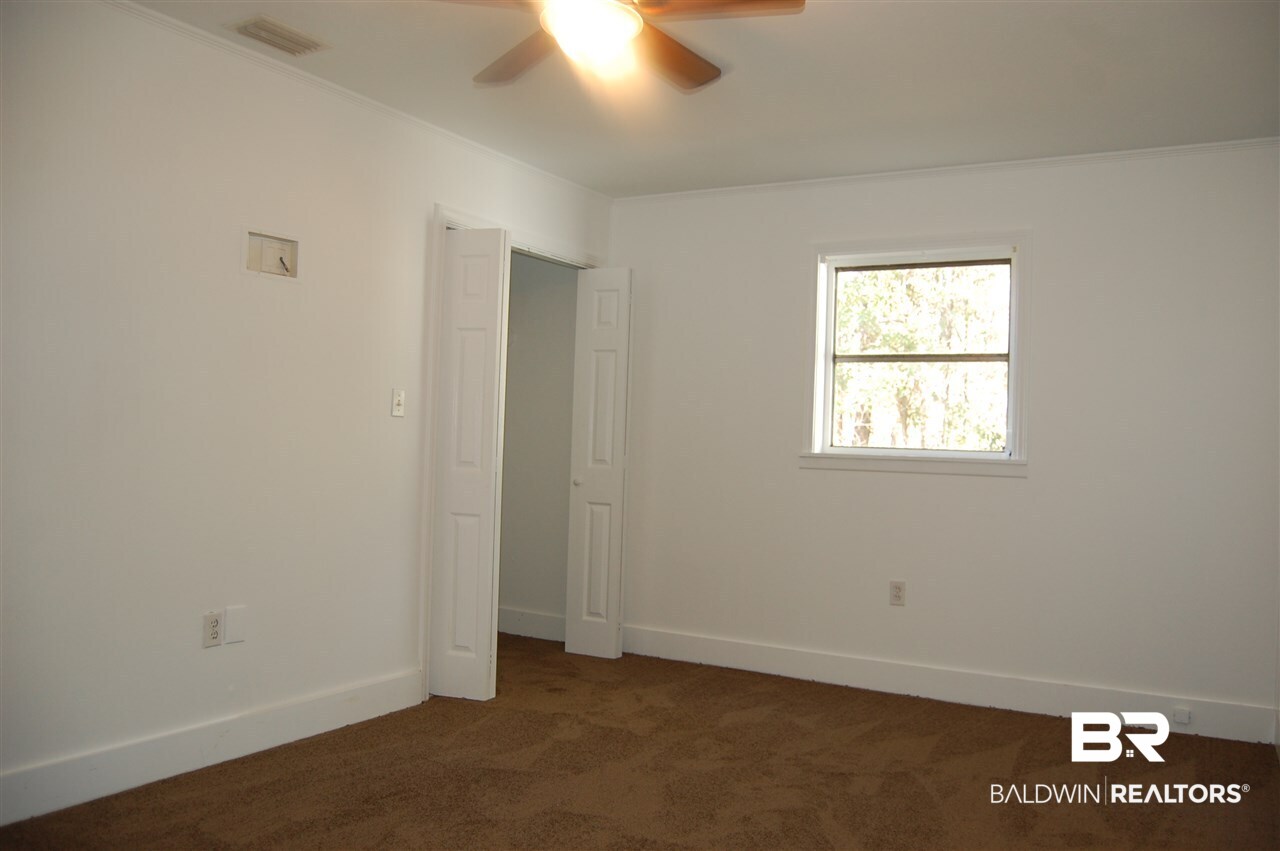 1302 North Alston Street Foley, AL 36535 - Photo 15 of 24