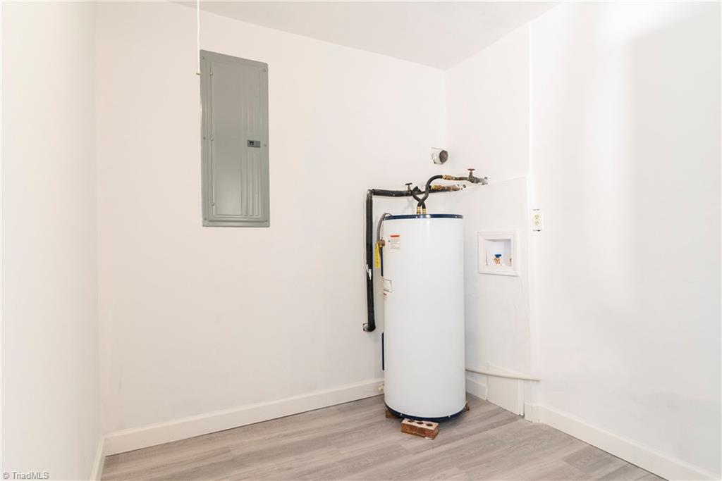 6300 Wynyard Avenue Rural Hall, NC 27045 - Photo 21 of 23 Lower level utility and washer/dryer room.