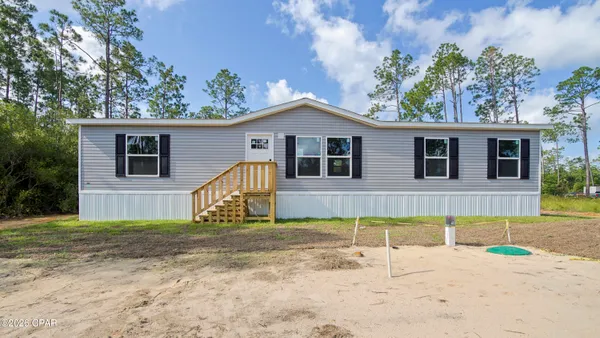 $220,000 | 420 Hickory Bluff Circle, Southport, FL 32409
