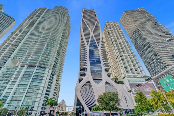 $7,495,000 | 1000 Biscayne Boulevard, Unit 3902, Miami, FL 33132