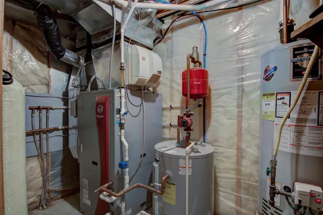 $650,000 | 8103 West Folsom Street, Eau Claire, WI 54703