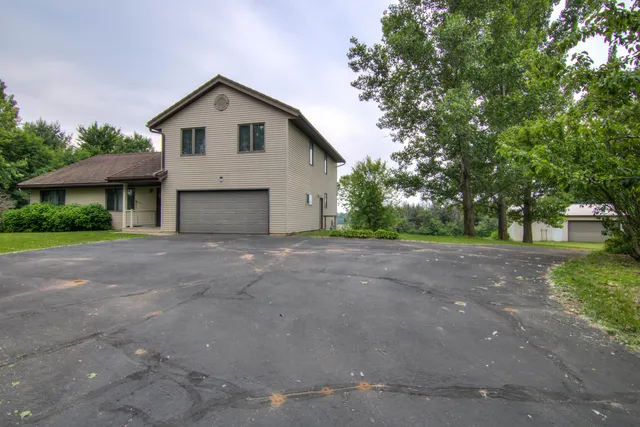 $650,000 | 8103 West Folsom Street, Eau Claire, WI 54703