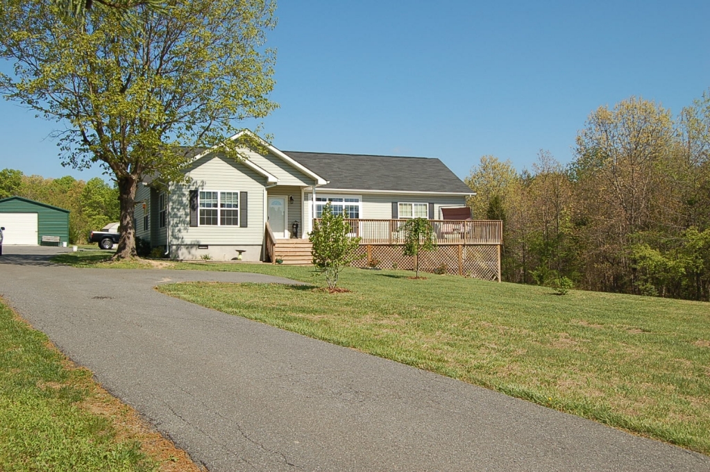 1576 Beale Trail Road Montvale, VA 24122 - Photo 1 of 16 Front of Home