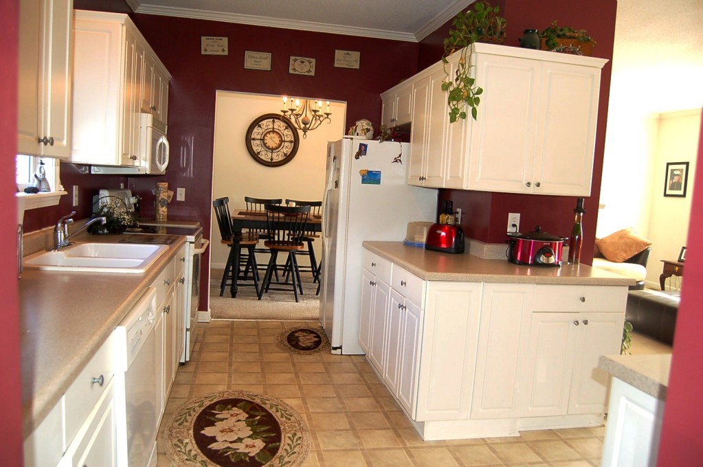 1576 Beale Trail Road Montvale, VA 24122 - Photo 7 of 16 Kitchen