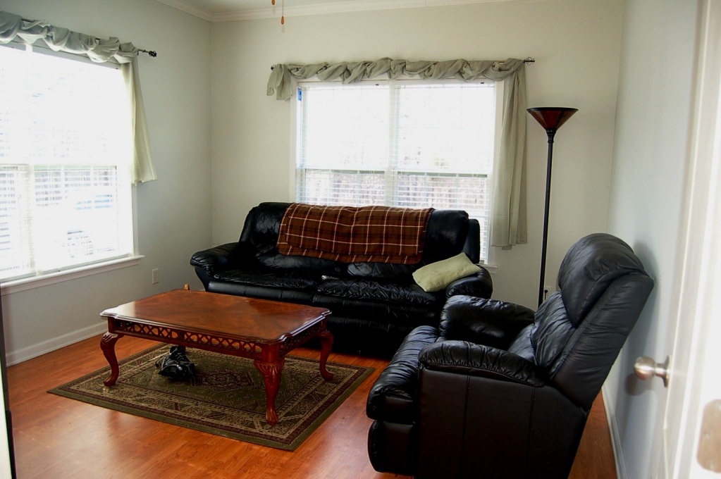 1576 Beale Trail Road Montvale, VA 24122 - Photo 8 of 16 LR/office/library