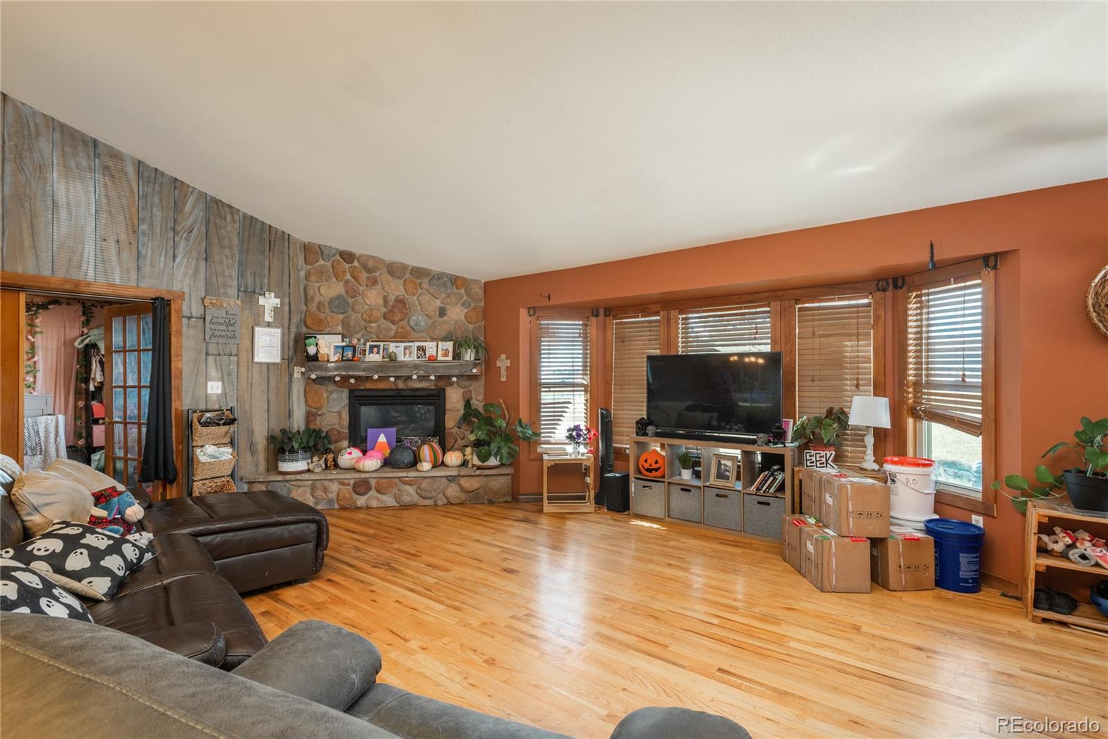 6950 Hodgen Road Colorado Springs, CO 80908 - Photo 13 of 43