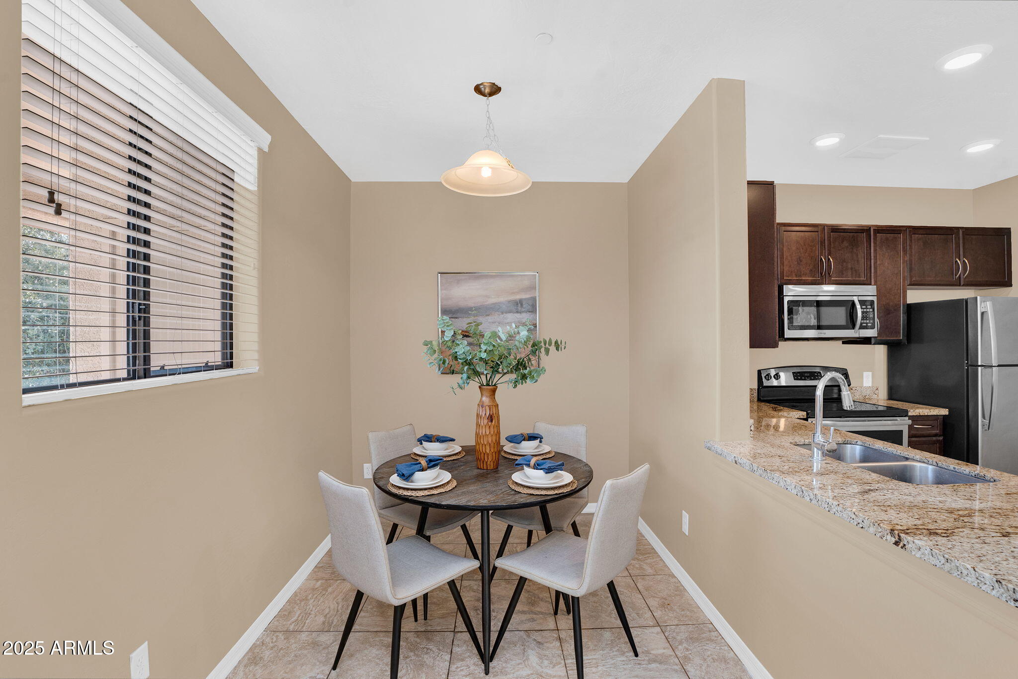 3330 South Gilbert Road, Unit 2032 Chandler, AZ 85286 - Photo 15 of 61 15-web-or-mls-7