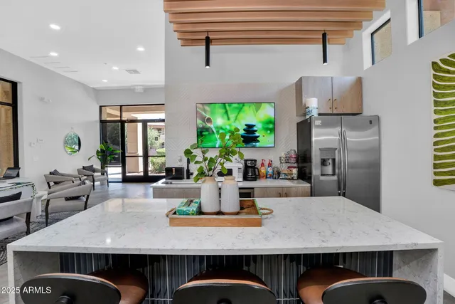 $375,000 | 3330 South Gilbert Road, Unit 2032, Chandler, AZ 85286