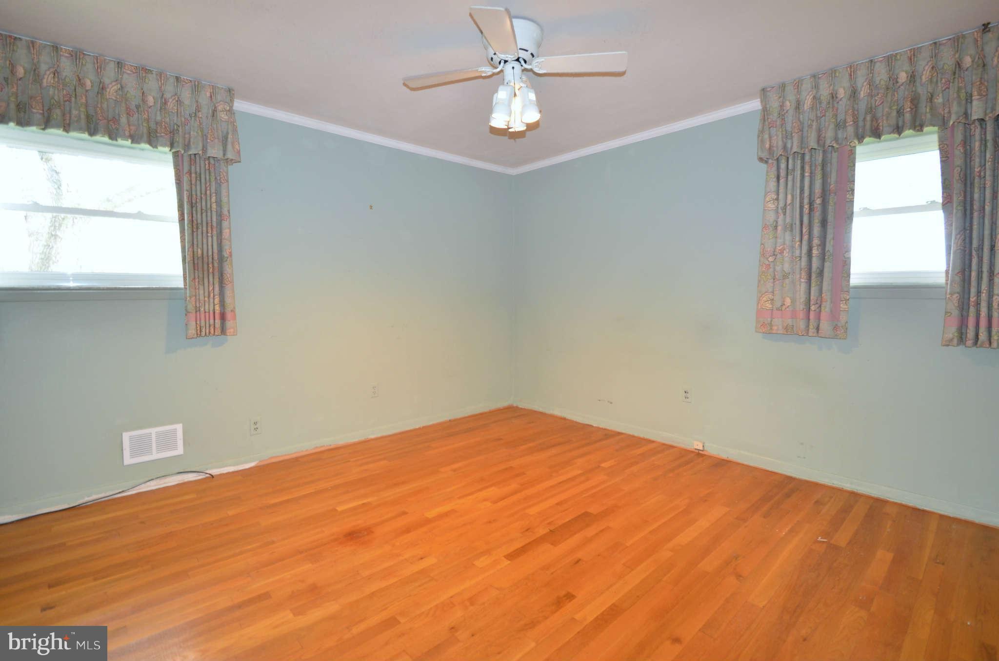 3605 Kings Point Road Randallstown, MD 21133 - Photo 9 of 14 Bedroom (Master)