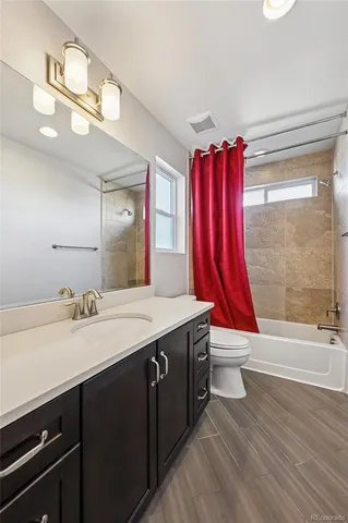 $3,200 | 1505 South Dayton Street, Denver, CO 80247