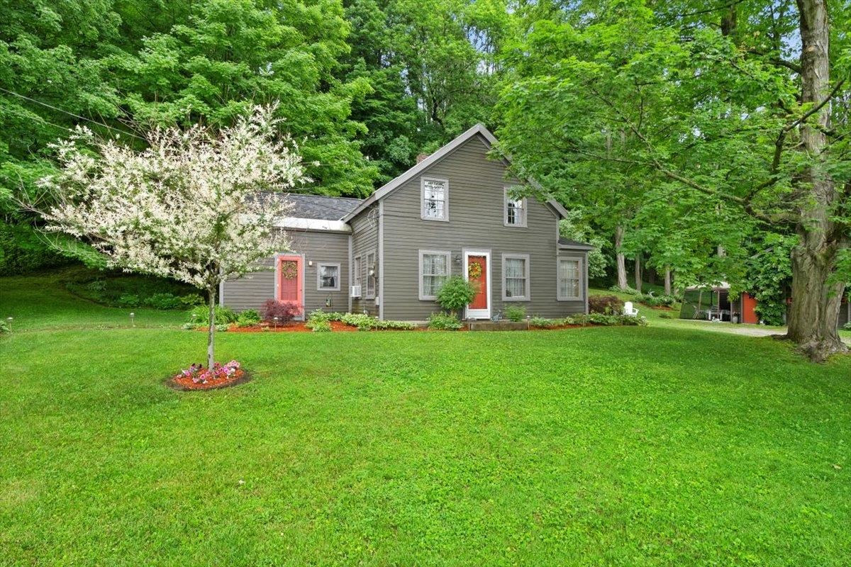 672 Vermont Rte 7a Shaftsbury, VT 05262 - Photo 3 of 33 Gallery Image 3