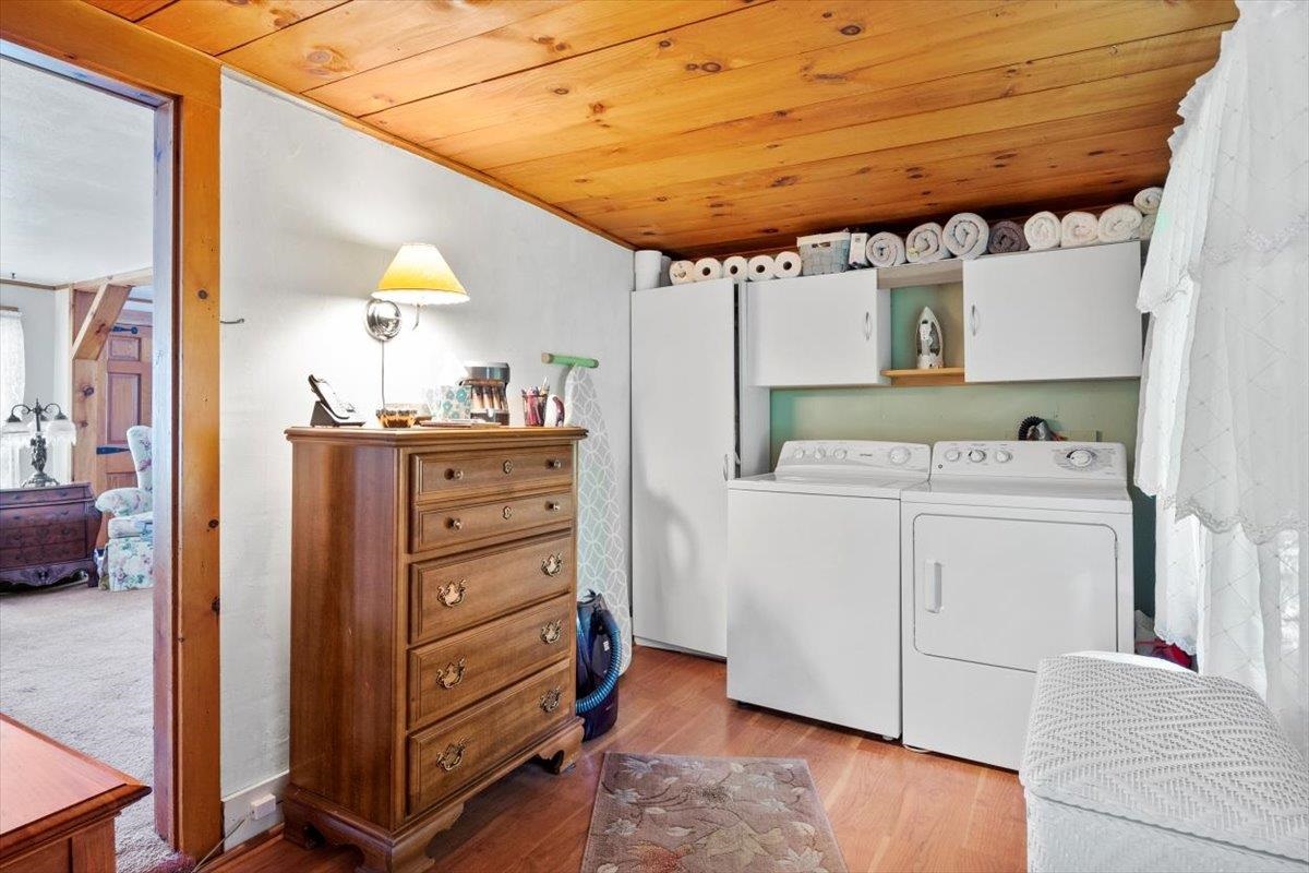 672 Vermont Rte 7a Shaftsbury, VT 05262 - Photo 8 of 33 Gallery Image 8