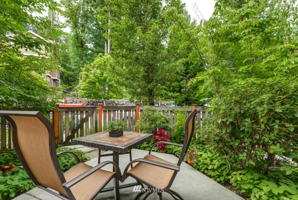 127 Sky Ridge Road Northwest Issaquah, WA 98027 - Photo 14 of 25