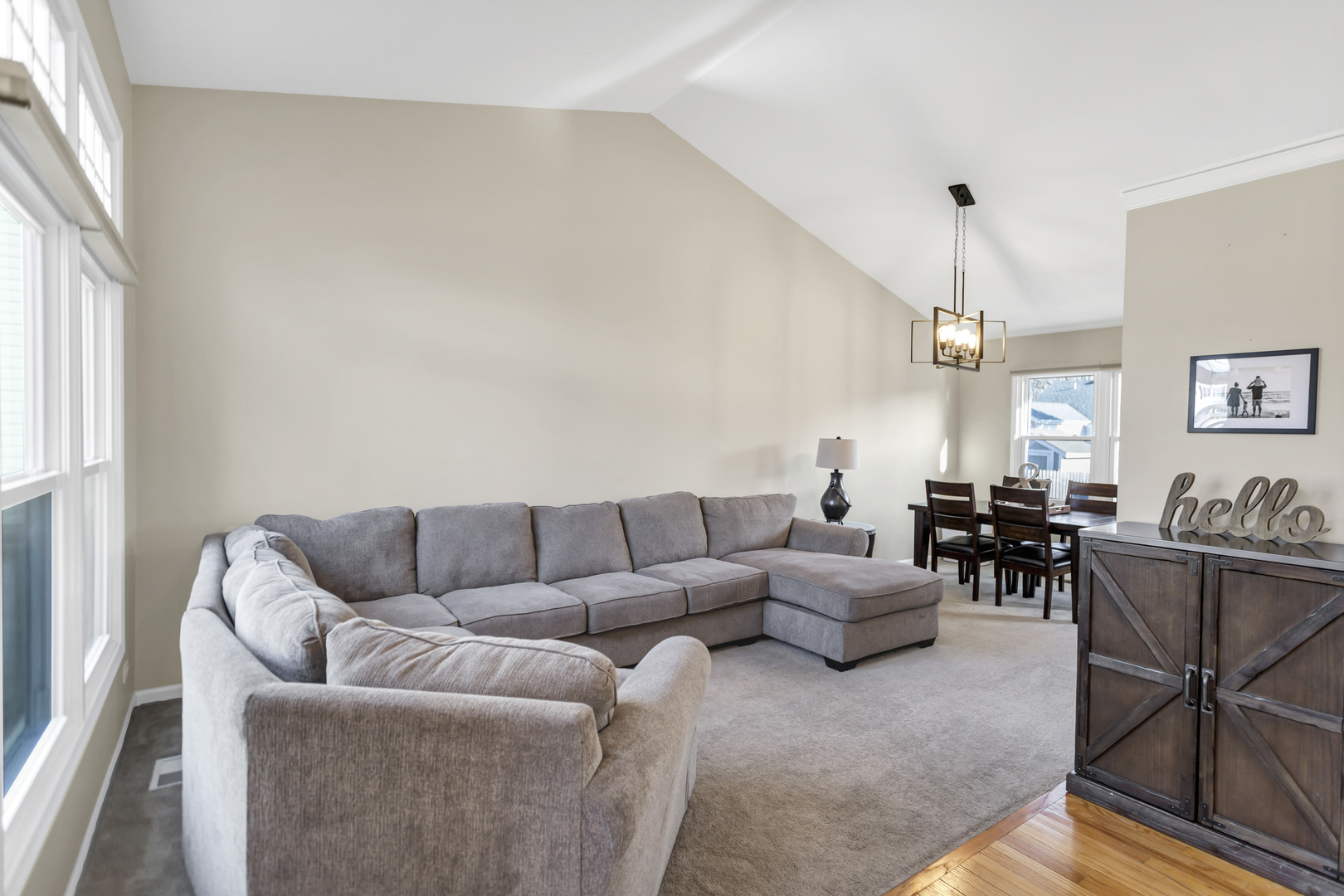 460 Hunters Way Fox River Grove, IL 60021 - Photo 4 of 38