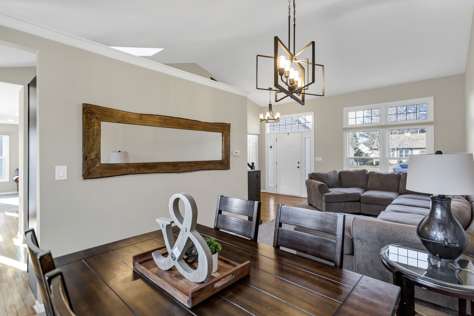 460 Hunters Way Fox River Grove, IL 60021 - Photo 7 of 38