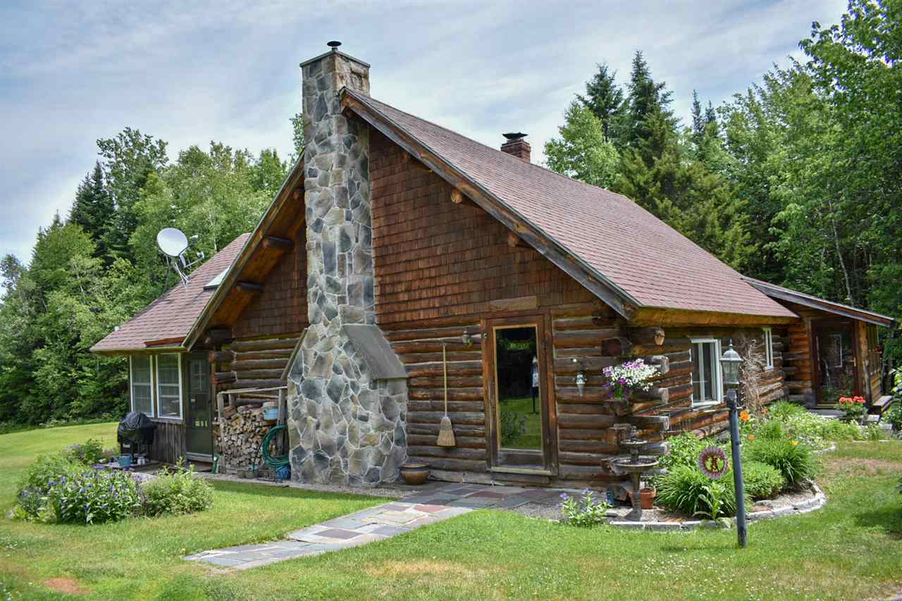 309 Simonds Road Dalton, NH 03598 - Photo 2 of 39