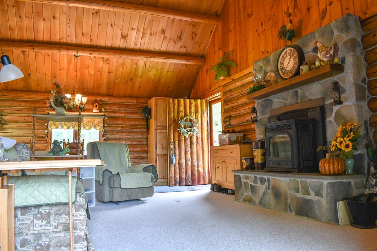 309 Simonds Road Dalton, NH 03598 - Photo 11 of 39