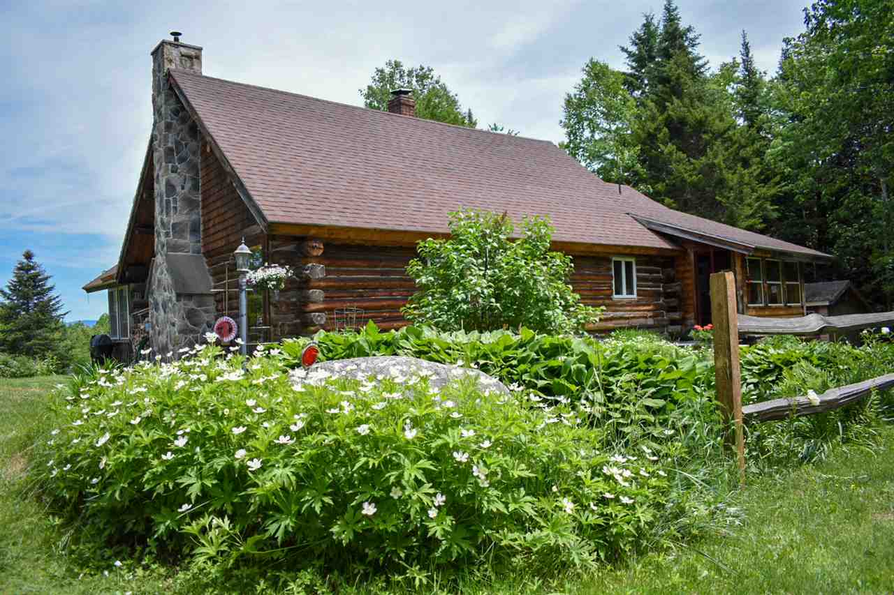 309 Simonds Road Dalton, NH 03598 - Photo 3 of 39