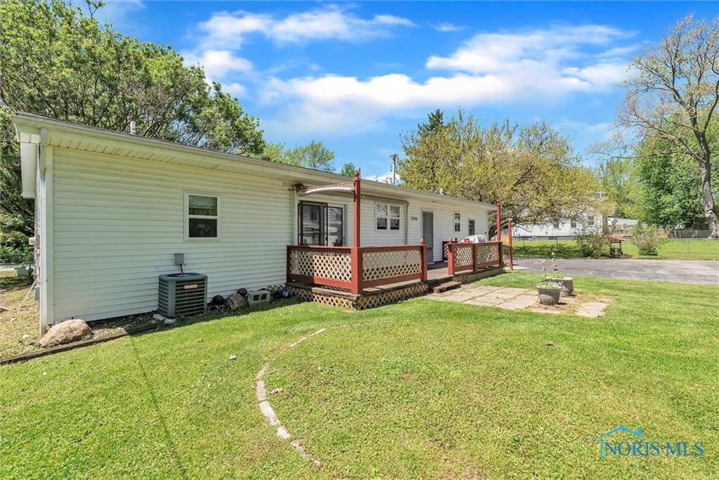 1127 Patchen Road Oregon, OH 43616 - Photo 40 of 44 Gallery Image 40
