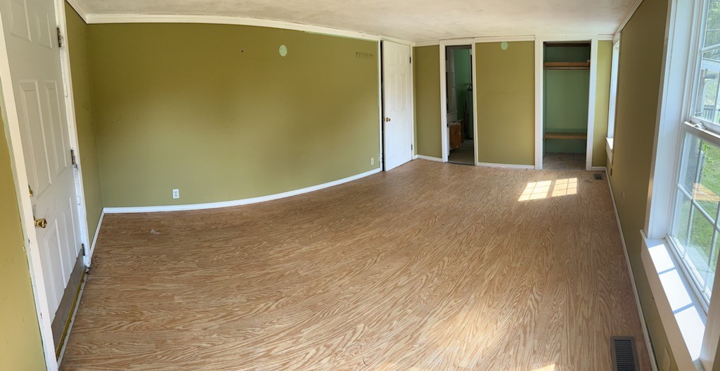 100 Park Circle Waverly, TN 37185 - Photo 28 of 32 a view of a room with a hallway