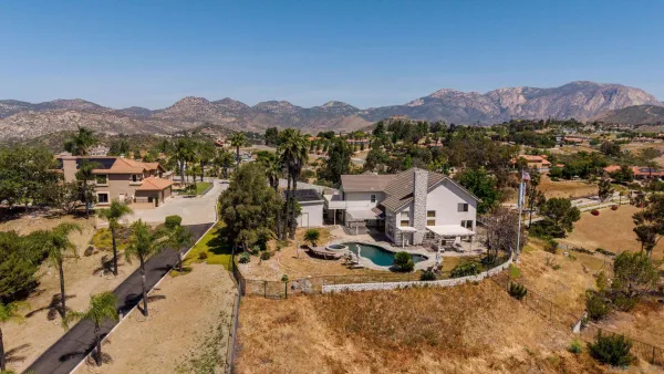 $1,800,000 | 9448 Quail Canyon Road, Lakeside, CA 92040