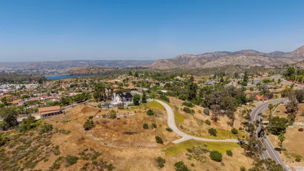 $1,800,000 | 9448 Quail Canyon Road, Lakeside, CA 92040