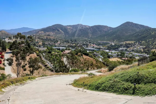 $1,800,000 | 9448 Quail Canyon Road, Lakeside, CA 92040