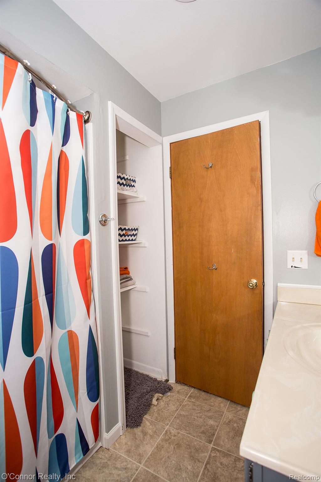 7035 Springborn Road East China, MI 48054 - Photo 13 of 40 Gallery Image 13