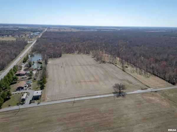 $250,000 | 1234 Khoury League Road, Marion, IL 62959