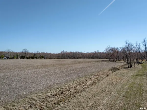 $250,000 | 1234 Khoury League Road, Marion, IL 62959