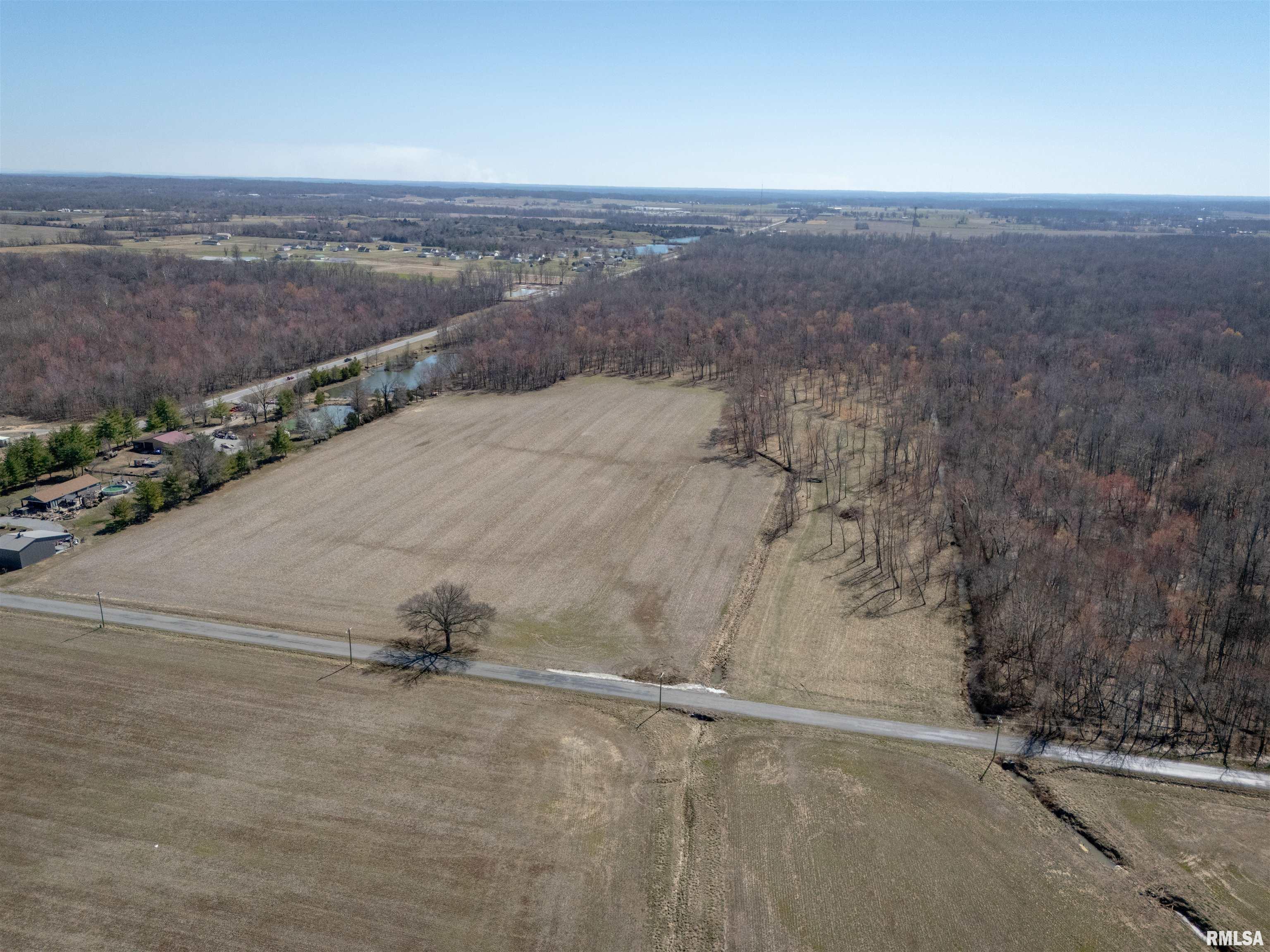 1234 Khoury League Road Marion, IL 62959 - Photo 5 of 30