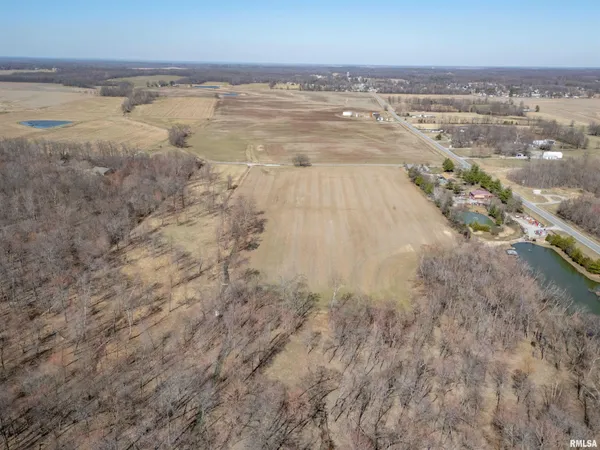 $250,000 | 1234 Khoury League Road, Marion, IL 62959