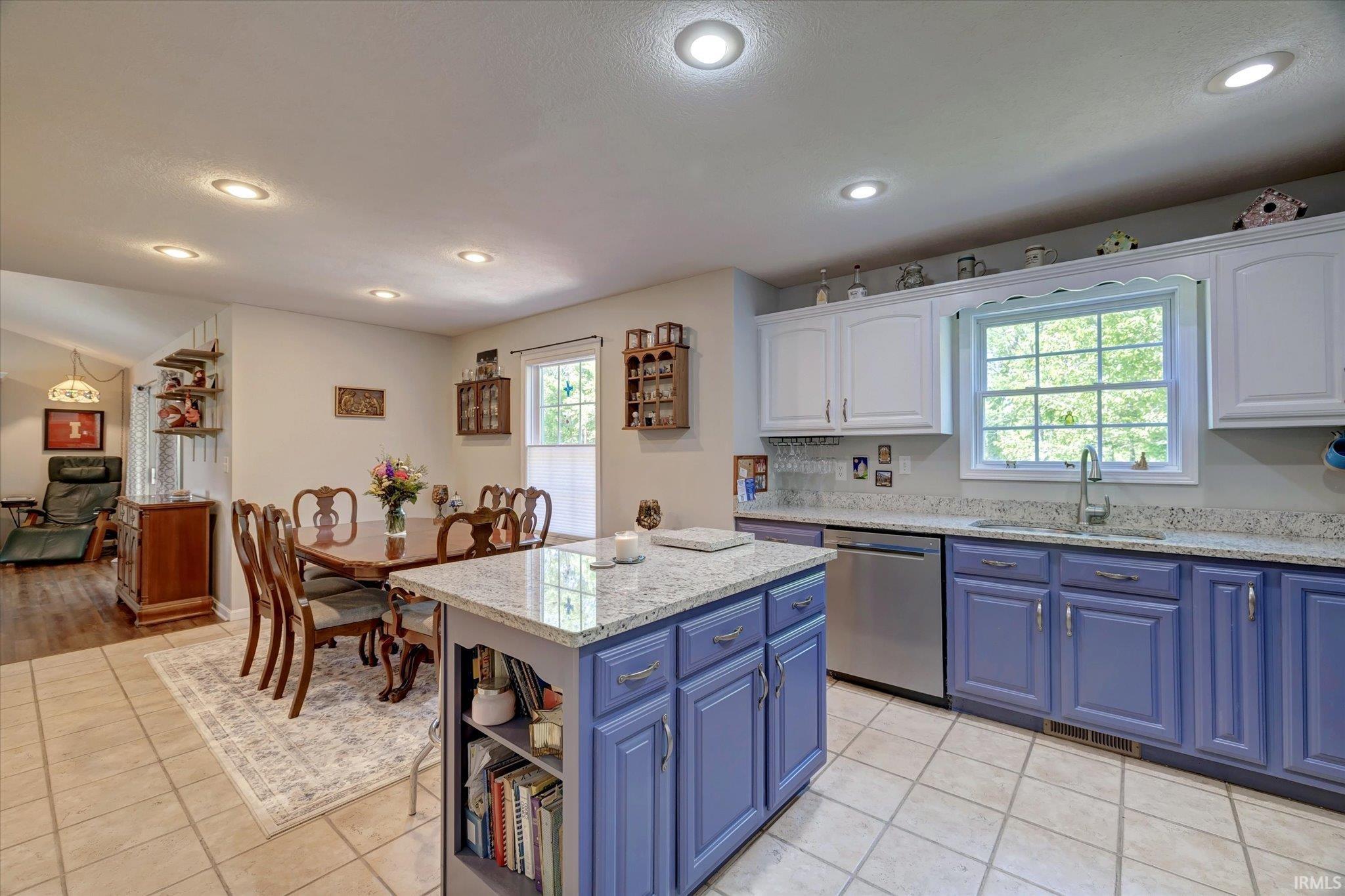 1177 Marigold Road Bloomington, IN 47401 - Photo 8 of 32 Gallery Image 8