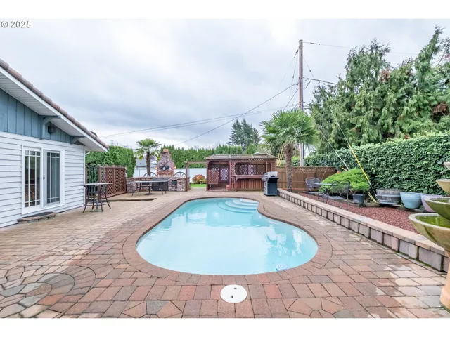 $445,000 | 4433 41st Avenue Northeast, Salem, OR 97305