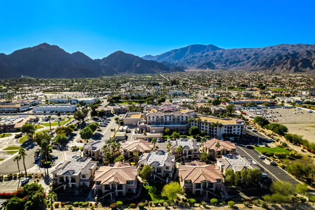 $320,000 | 50630 Santa Rosa Plaza, Unit 8, La Quinta, CA 92253