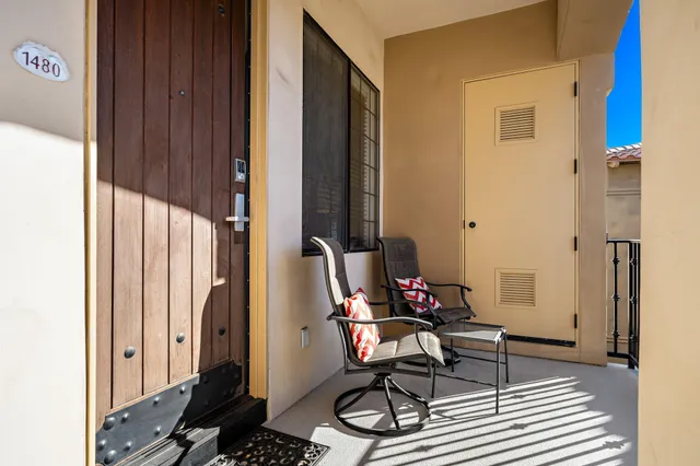 $320,000 | 50630 Santa Rosa Plaza, Unit 8, La Quinta, CA 92253