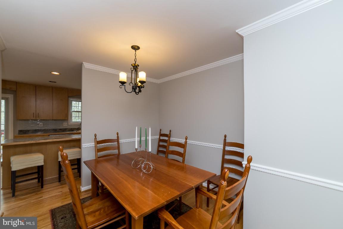 11968 Sentinel Point Court Reston, VA 20191 - Photo 7 of 45 Dining Room to Kitchen