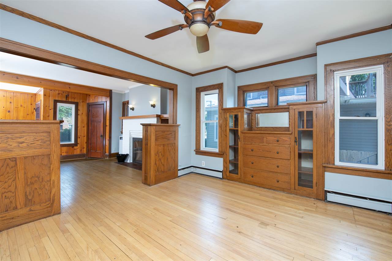 1719 Post Avenue Rockford, IL 61103 - Photo 8 of 29 an empty room with closet and ceiling fan