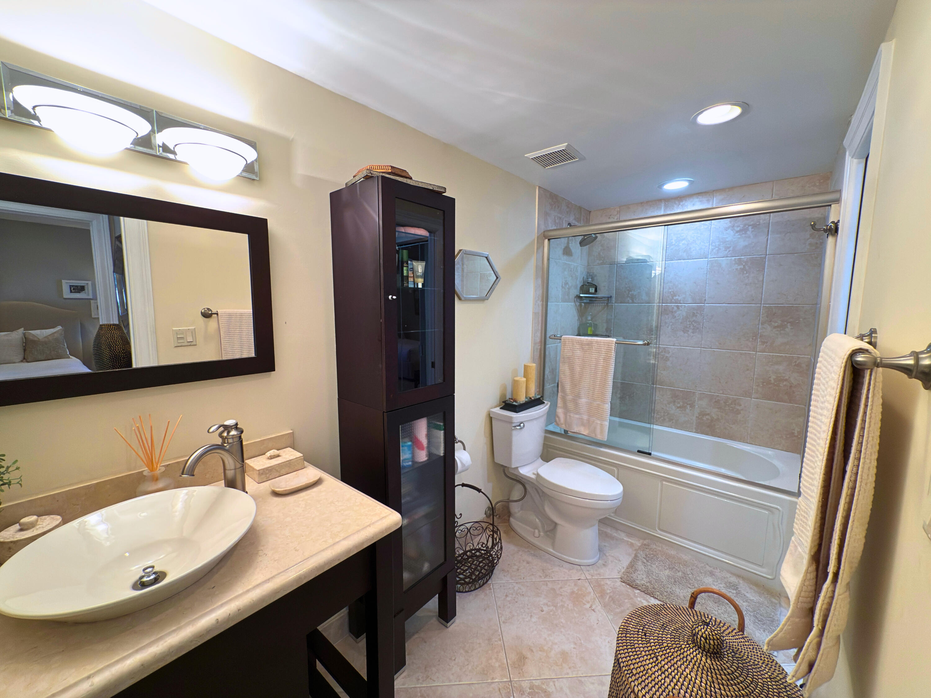406 Bridgewood Court Boca Raton, FL 33434 - Photo 27 of 76 1-BTH-2
