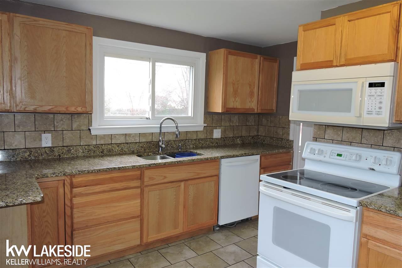 47855 Dequindre Road Rochester Hills, MI 48307 - Photo 2 of 17
