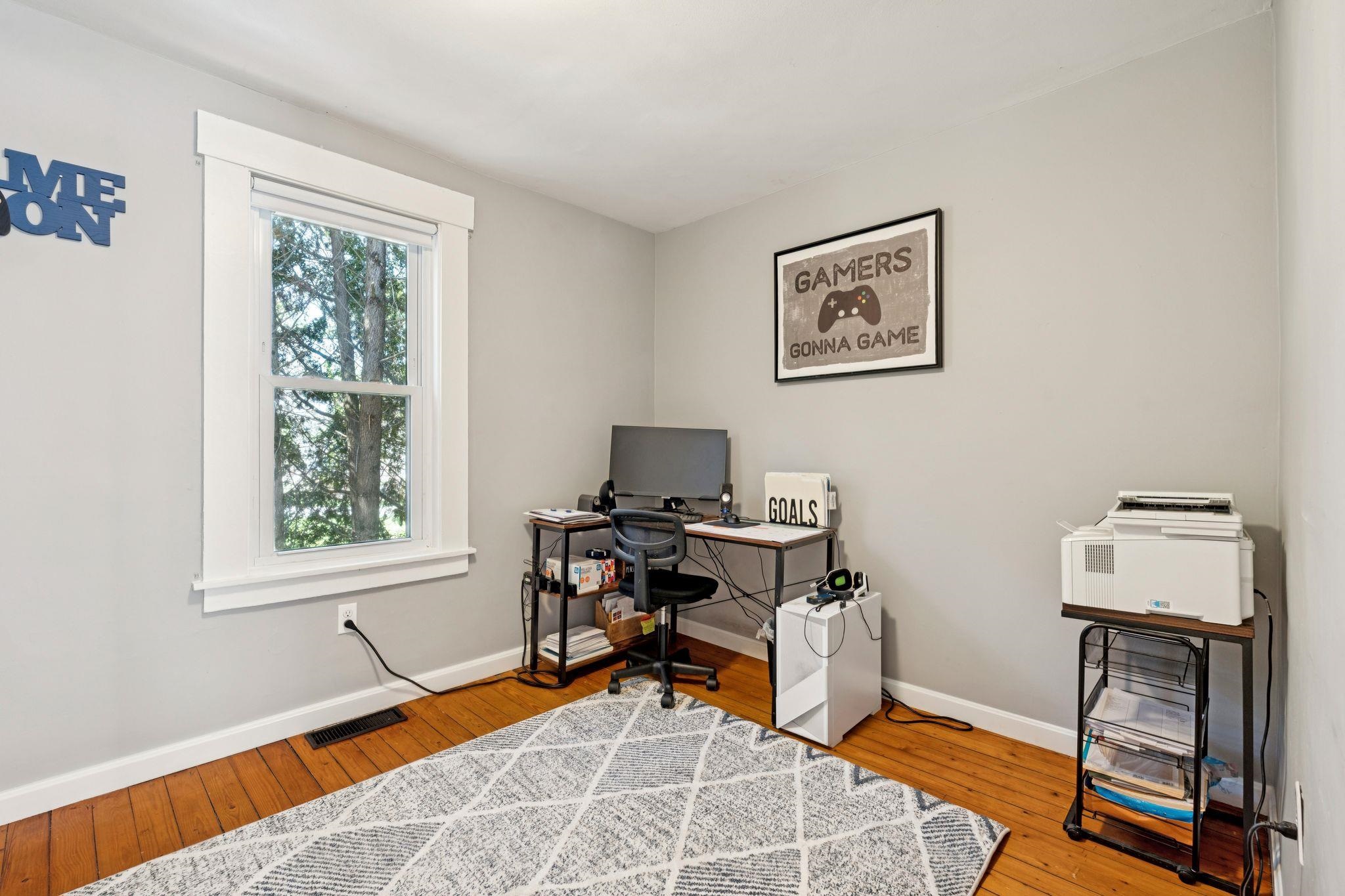 207 Maple Street Newport, NH 03773 - Photo 22 of 33