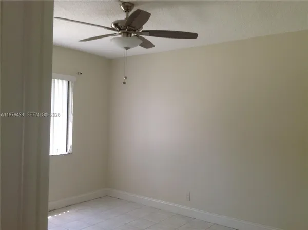 $2,300 | 16246 Laurel Drive, Unit 104, Weston, FL 33326