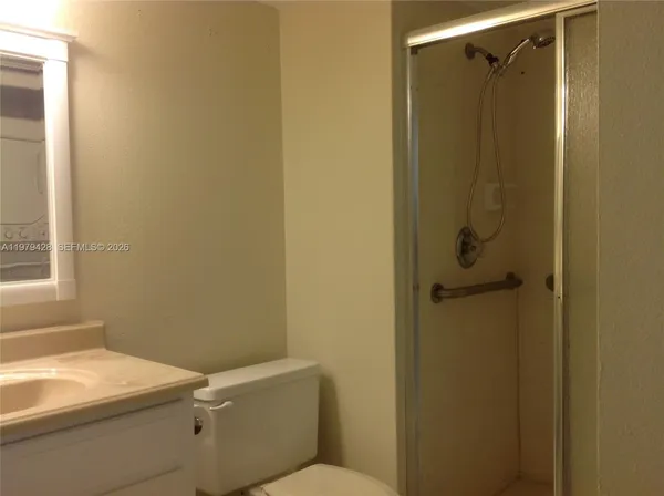 $2,300 | 16246 Laurel Drive, Unit 104, Weston, FL 33326