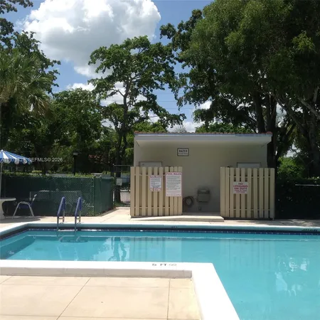 $2,300 | 16246 Laurel Drive, Unit 104, Weston, FL 33326