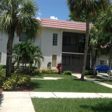 $2,300 | 16246 Laurel Drive, Unit 104, Weston, FL 33326
