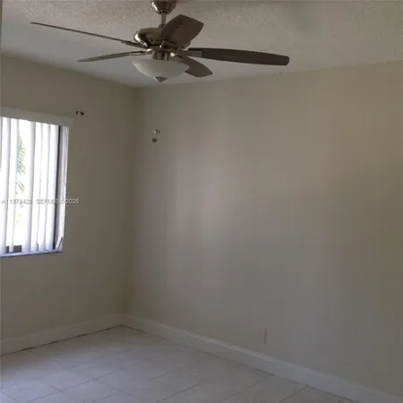 $2,300 | 16246 Laurel Drive, Unit 104, Weston, FL 33326