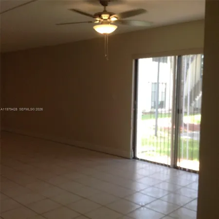 $2,300 | 16246 Laurel Drive, Unit 104, Weston, FL 33326