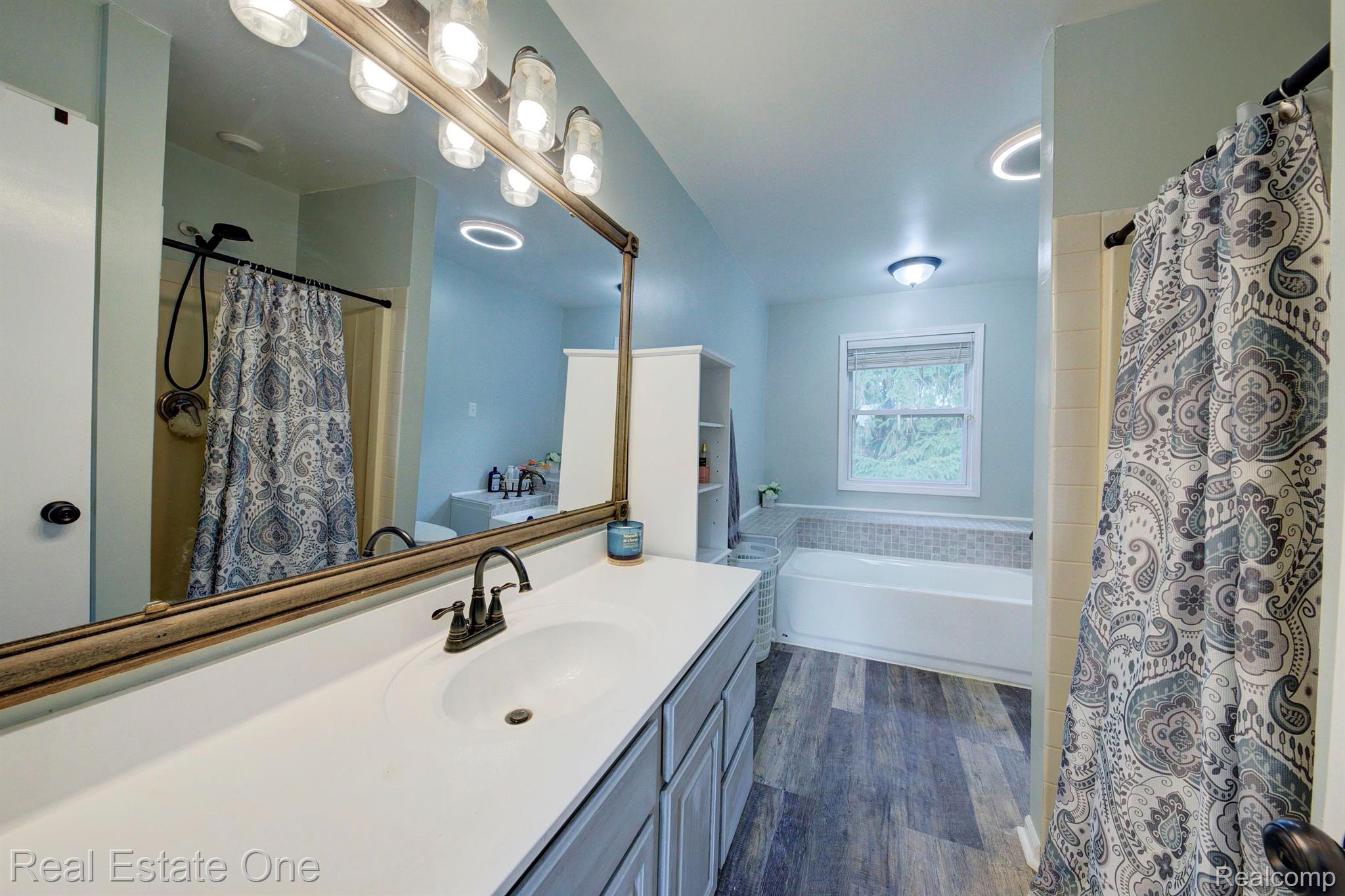 6017 Byron Road Howell, MI 48855 - Photo 80 of 94 Gallery Image 80