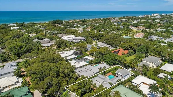 an aerial view of multiple house