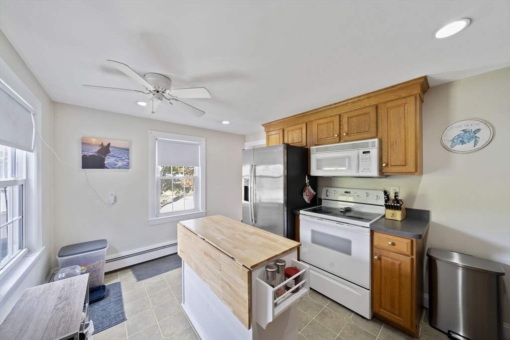 65 Judson Road Weymouth, MA 02188 - Photo 4 of 42 Gallery Image 4